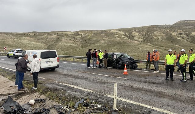 Nevşehir'deki zincirleme trafik kazasında 7 kişi yaralandı