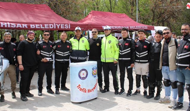 Niğde'de motosiklet sürücülerine güvenli sürüş eğitimi verildi