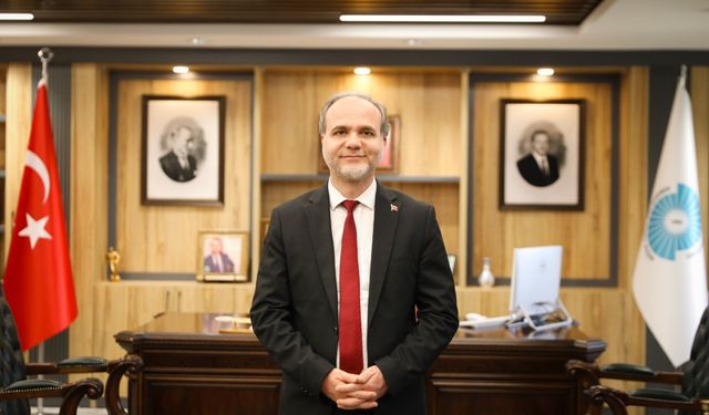 NÖHÜ Rektörü Uslu’dan İstanbul'un fethinin 572. yıl dönümü mesajı
