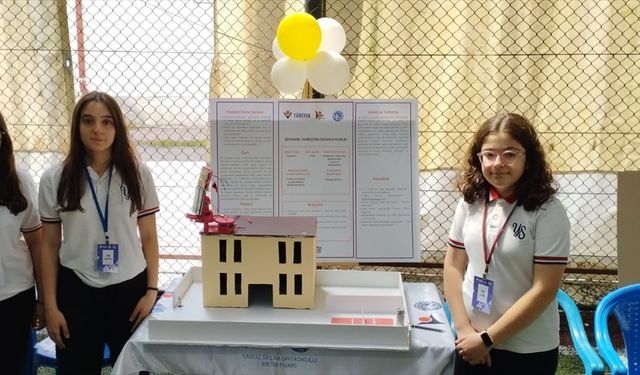 Sivas'ta TÜBİTAK 4006 Bilim Fuarı açıldı