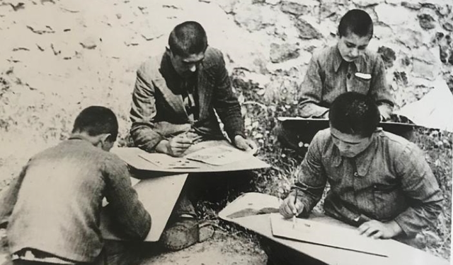 Köy Enstitülerinde Sanat Eğitimi