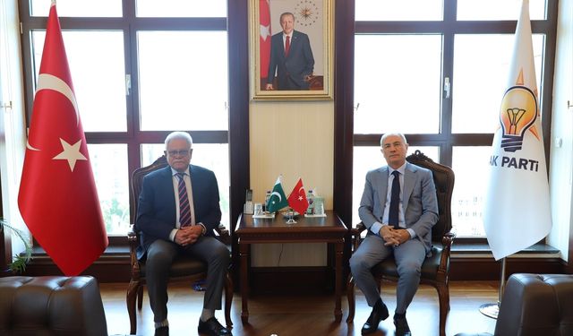 AK Parti Genel Başkanvekili Ala, Pakistan'ın Ankara Büyükelçisi Junaid ile görüştü