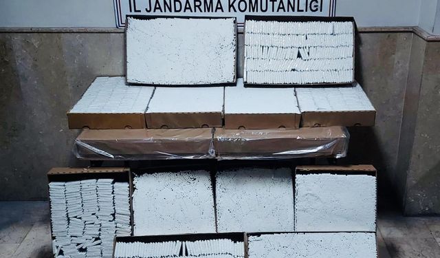Aksaray'da yolcu otobüsünde 87 bin makaron ele geçirildi