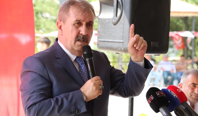 BBP Genel Başkanı Destici, partisinin ilçe kongresinde konuştu: