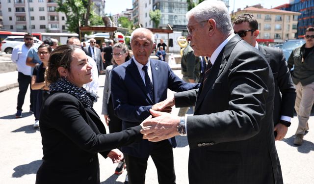 İYİ Parti Genel Başkanı Dervişoğlu, Adana Milletvekili Taş'ın dayısı Günler'in cenazesine katıldı