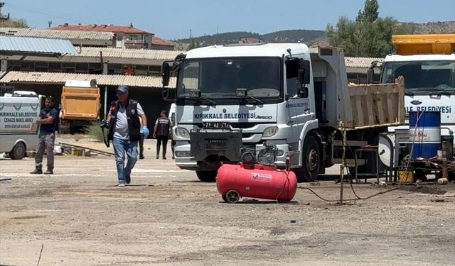 Kırıkkale'de köpük tüpünün patlaması sonucu belediye personeli ağır yaralandı