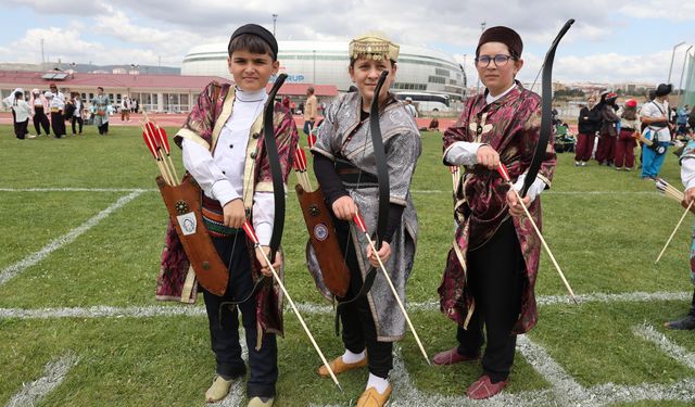 Okul Sporları Türkiye Okçuluk Şampiyonası, Sivas'ta başladı