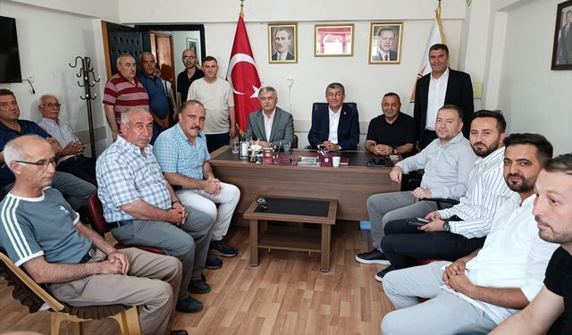 Seydişehir'de AK Parti İlçe Başkanlığında bayramlaşma programı düzenlendi
