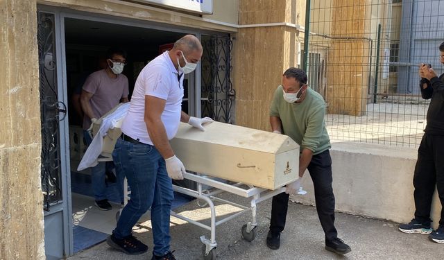 Sivas'ta KKKA şüphesiyle tedavi gören kişi hayatını kaybetti