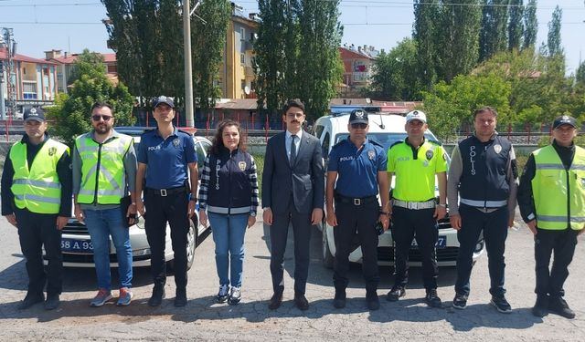 Ulaş Kaymakamı Eskimez'den, trafik denetimi yapan ekiplere ziyaret