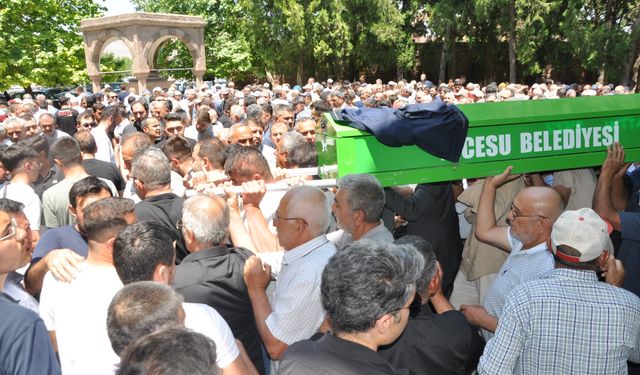 Yaşamını yitiren AK Parti İncesu İlçe Yönetim Kurulu Üyesi Ahmet Kızılışık, toprağa verildi