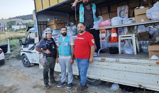 Cansuyu Derneği Niğde Şubesinden yangın bölgesindeki ekiplere kumanya desteği