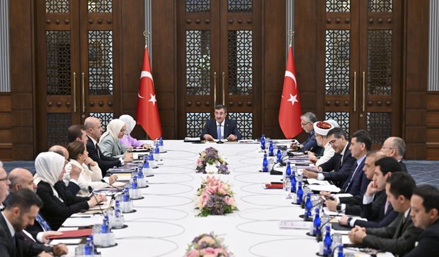 Cumhurbaşkanı Yardımcısı Yılmaz, Nüfus Politikaları Kurulu Toplantısı'nda konuştu: