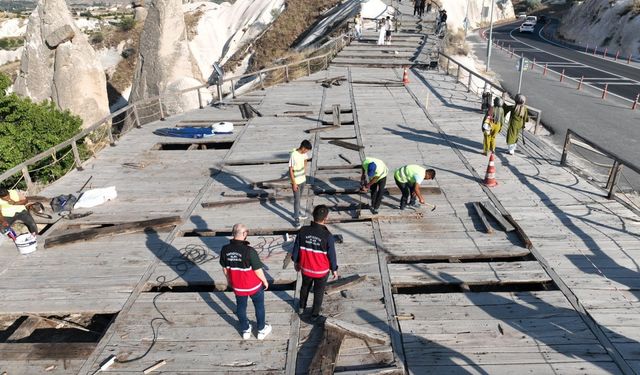 Kapadokya Alan Başkanlığı "Üç Güzeller"deki yürüyüş yolunu yeniliyor