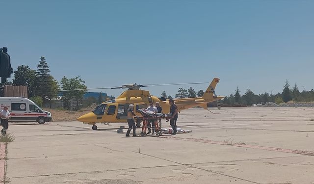 Konya'da ambulans helikopter kalp krizi geçiren hasta için havalandı