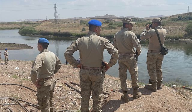 Nevşehir'de Kızılırmak'a giren kişi kayboldu