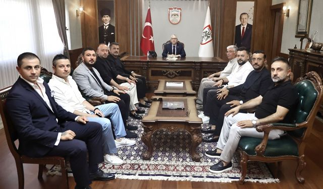 Sivasspor, yönetimi Vali Şimşek'i ziyaret etti