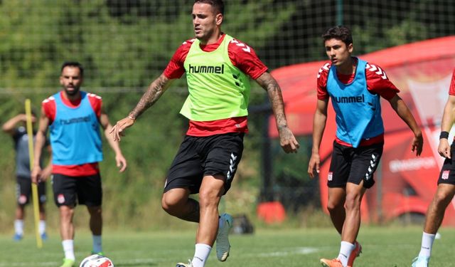 Sivasspor'un Bolu kampı sürüyor