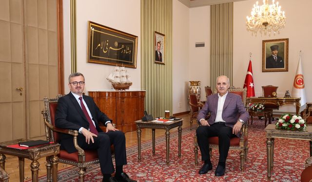 TBMM Başkanı Kurtulmuş, Cumhurbaşkanlığı İletişim Başkanı Duran'ı kabul etti