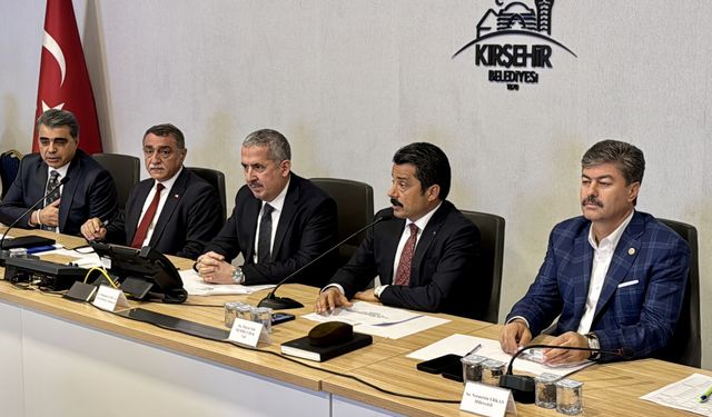 Ticaret Bakan Yardımcısı Gürcan, Kırşehir'de 38. Ahilik Haftası Kutlama Komitesi Toplantısı'na katıldı