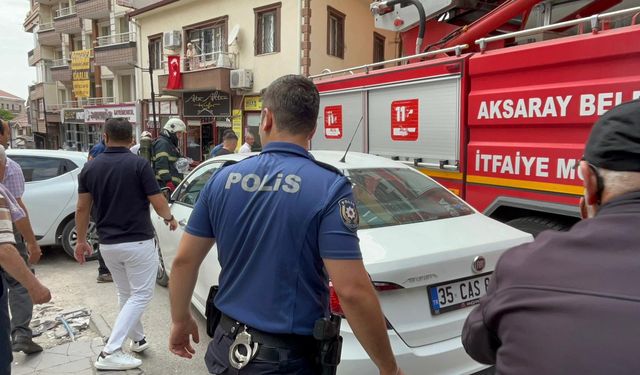 Aksaray'da iş hanında çıkan yangın söndürüldü