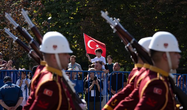 Başkentte 30 Ağustos Zafer Bayramı dolayısıyla resmi geçit töreni düzenlendi