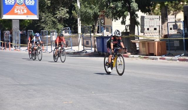 Bisiklette Türkiye Kupası 6. Etap Puanlı Yol Yarışları Karaman'da tamamlandı