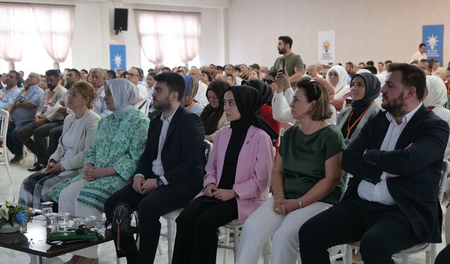 Eskişehir'de AK Parti "Teşkilat Akademisi Liderlik Okulu" eğitimi düzenlendi