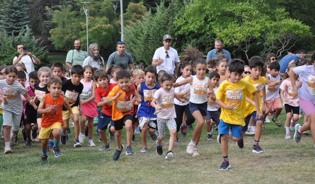 Eskişehirli çocuklar, spora dikkati çekmek için koştu