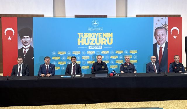 İçişleri Bakanı Yerlikaya, Kırşehir'de 'Türkiye'nin Huzuru Toplantısı' sonrası konuştu: