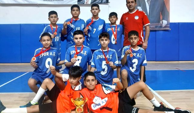 Kayseri Spor AŞ Kulübü Hentbol Takımı Türkiye şampiyonu oldu