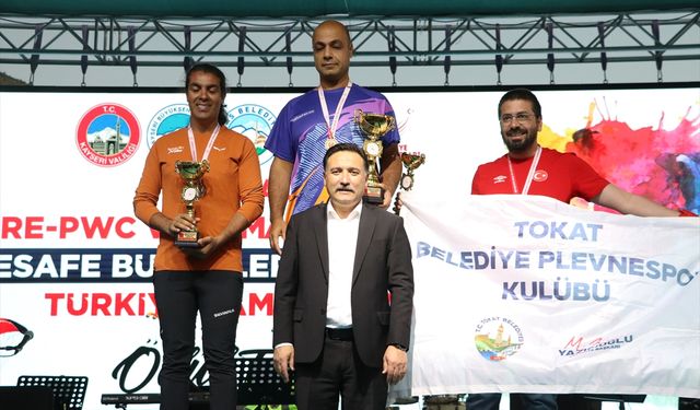 Kayseri'de düzenlenen Türkiye Yamaç Paraşütü Şampiyonası tamamlandı