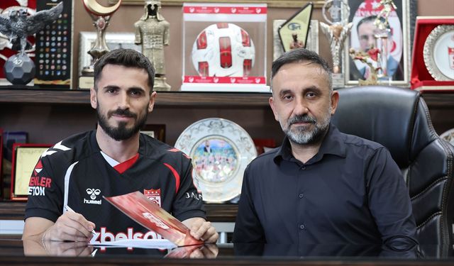 Sivasspor, Kuzey Makedonyalı futbolcu Valon Ethemi'yi transfer etti