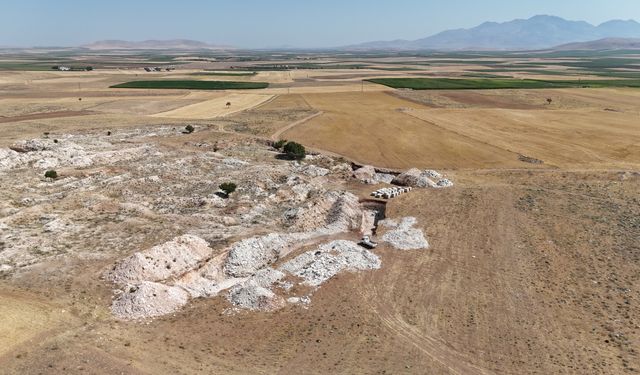 Taş ustaları ilçelerinin simgesi 'kasaba taşı'nın unutulmaması için çalışıyor
