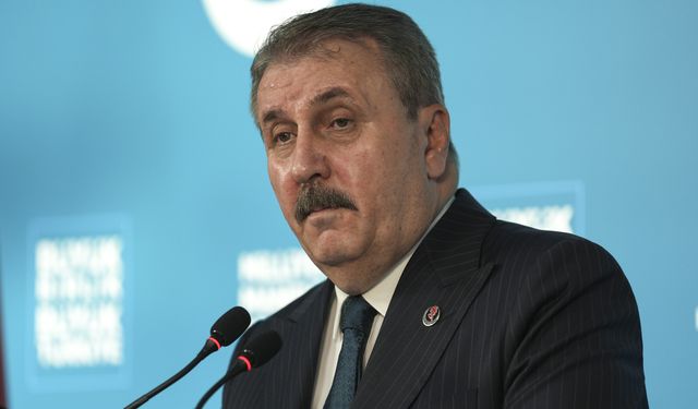 BBP Genel Başkanı Destici, MKYK öncesi basın toplantısı düzenledi: