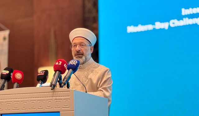 Diyanet İşleri Başkanı Erbaş Uluslararası Aile Çalıştayı'nda konuştu: