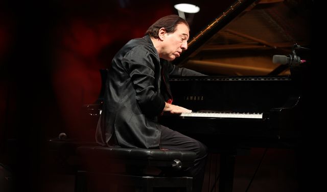 Fazıl Say ve Nakamura Hayato Kapadokya'da aynı sahnede buluştu