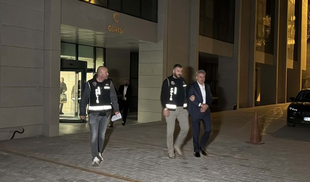 Kırıkkale'de 'irtikap' soruşturması kapsamında Yahşihan Belediye Başkanı Sungur ve 4 şüpheli tutuklandı