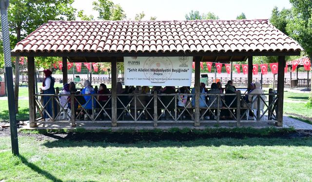 Kırşehir'de şehit aileleri ve gaziler bahar şenliği pikniğinde buluştu