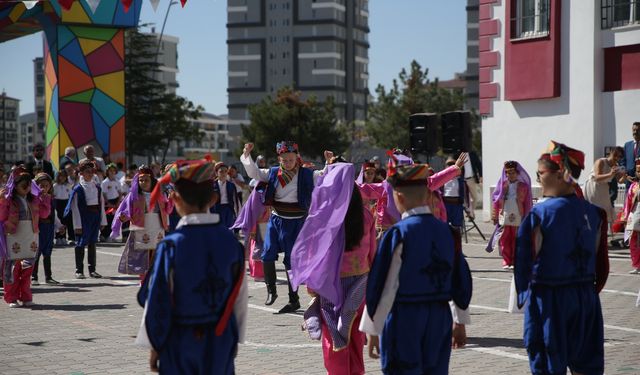 Niğde'de İlköğretim Haftası kutlandı