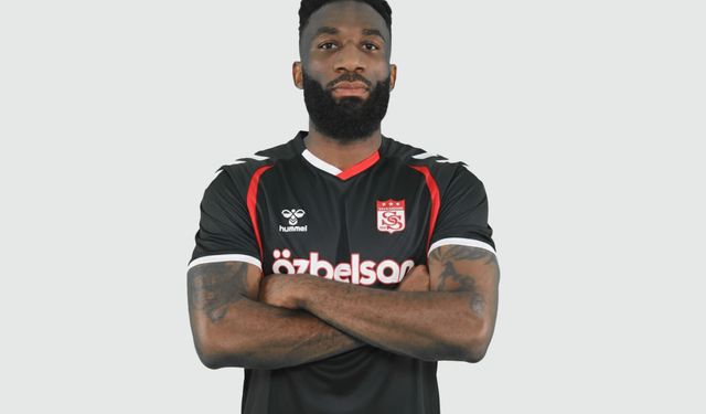 Sivasspor, Aaron Appindangoye'yi yeniden renklerine bağladı