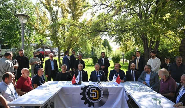 TBMM Milli Savunma Komisyonu Başkanı Akar, Ankara'da 'Türkiye Yüzyılı Buluşmaları' kapsamında konuştu: