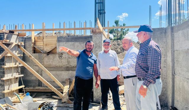 Ulaş Müftüsü İçli, Kazanpınar köyü cami inşaatını inceledi