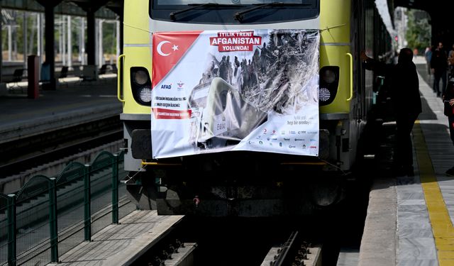 Yardım malzemeleri taşıyan 'İyilik Treni'nin 23'üncüsü Afganistan'a hareket etti
