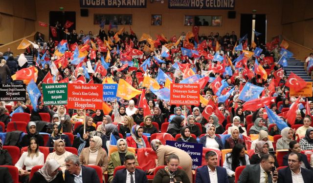 AK Parti Genel Merkez Kadın Kolları Başkanı Ercan, Sivas'ta Konuştu: