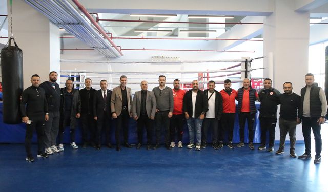 Boks Federasyonu Başkanı Hekimoğlu'ndan Niğde'ye ziyaret