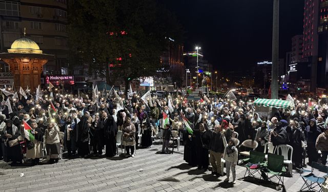 Bursa ve çevre illerinde İsrail'in Küresel Sumud Filosu'na saldırılarına tepki