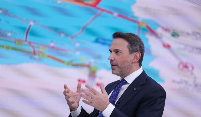 Enerji ve Tabii Kaynaklar Bakanı Bayraktar, Diyarbakır'da 4 sahada 24 sondaj yapılacağını açıkladı: