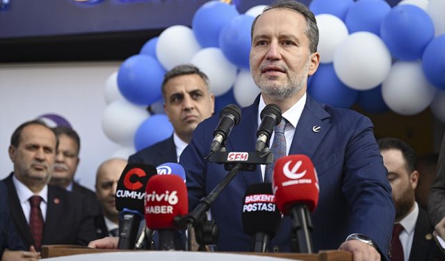 Fatih Erbakan, Milli Gençlik Derneği Genel Merkezi'nin açılışında konuştu: