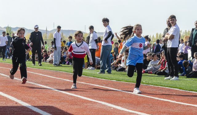 Kahramankazan'da Cumhuriyet Koşusu yapıldı